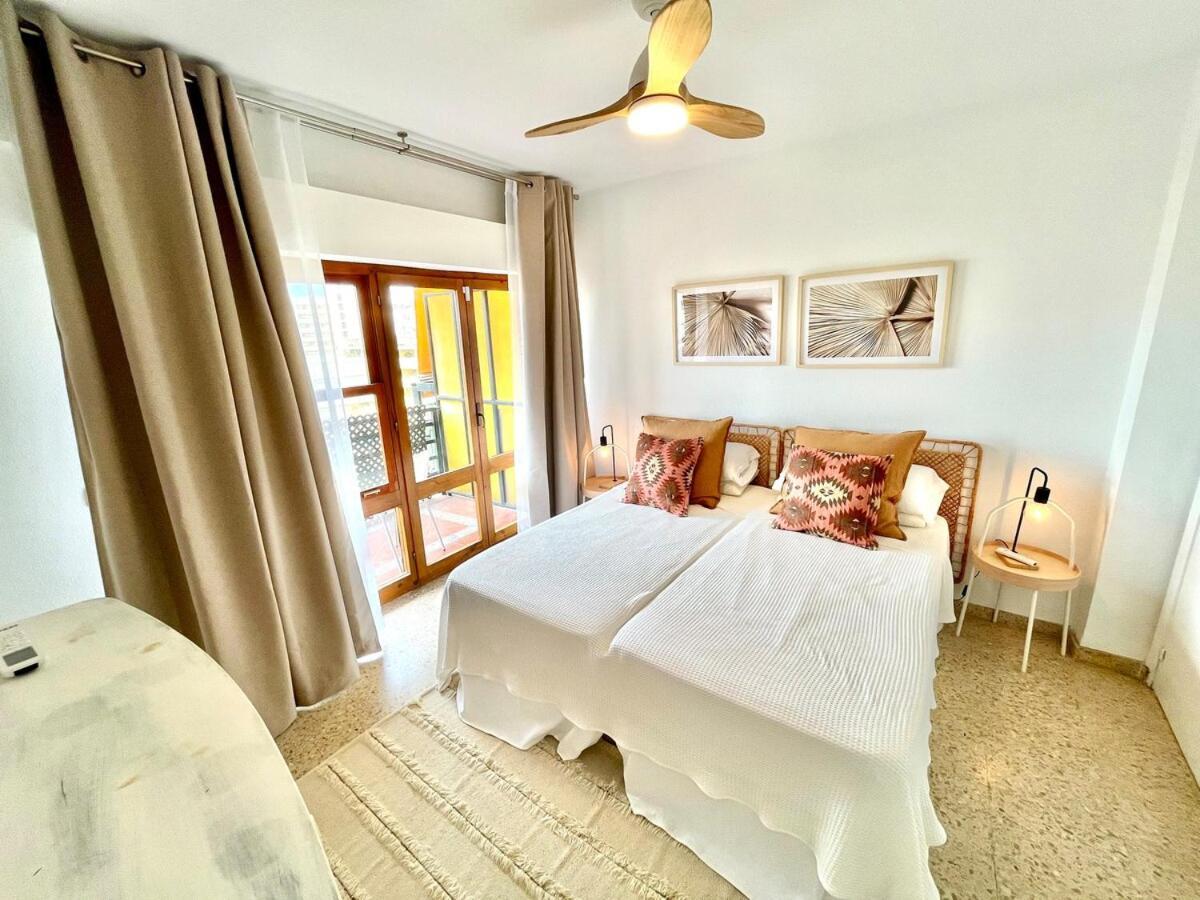 Apartament Bright, Central, Close To The Sea, Parking And Wifi