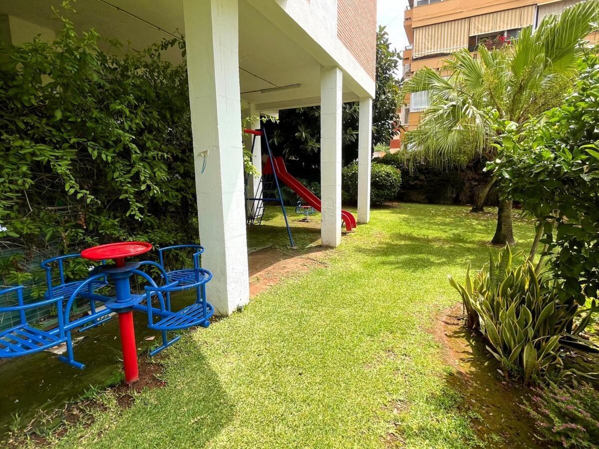 Bright, Central, Close To The Sea, Parking And Wifi Marbellac